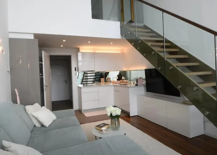 Skau 3 Eurovea Danube View Free Parking Bratislava